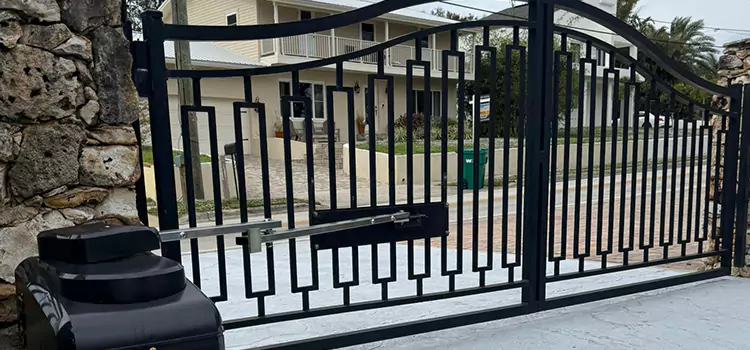 Swing Gate Opener with Keypad Danbury